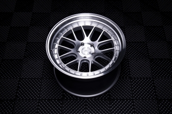 Preview: 18 Zoll Felgen Felge Japan Racing Wheels JR40 Silver