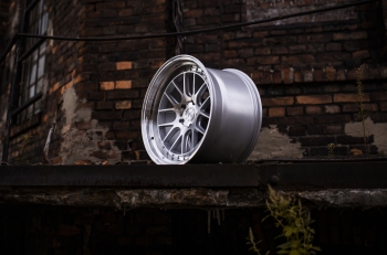 Preview: 18 Zoll Felgen Felge Japan Racing Wheels JR40 Silver