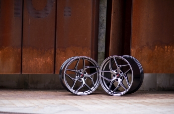 19 Zoll Felgen Felge Japan Racing Wheels JR35 / Black / Silver /  Bronze / Hyper Black / Gun Metal