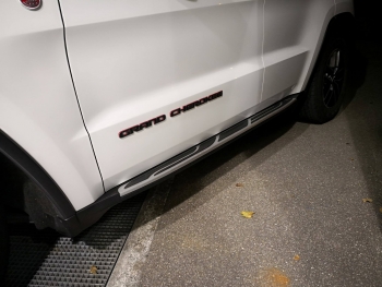 Alu Trittbretter Flankenschutz für Jeep Grand Cherokee WK2 10-17